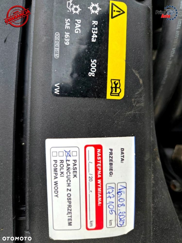 Volkswagen Golf - 36