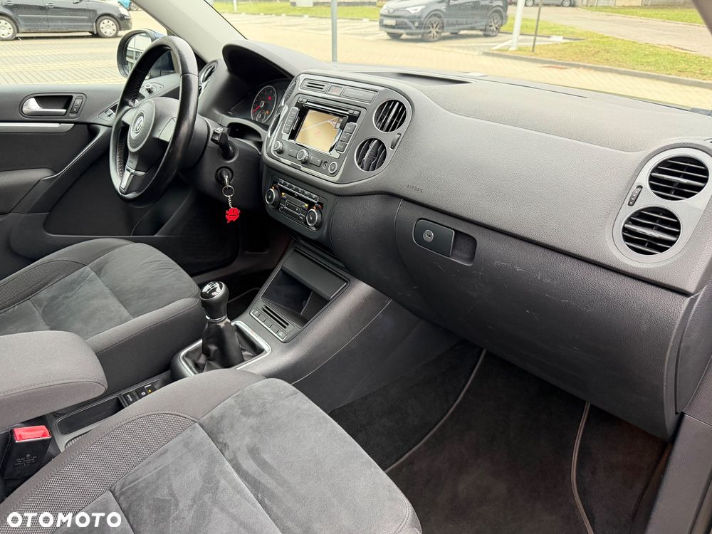 Volkswagen Tiguan 1.4 TSI 4Motion Sport & Style - 24