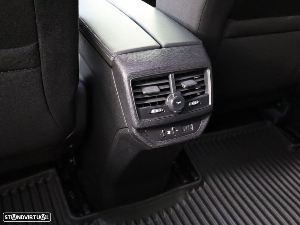 Peugeot 5008 1.5 BlueHDi Allure EAT8 - 11