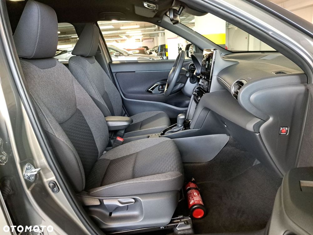 Toyota Yaris Cross Hybrid 1.5 Style - 16