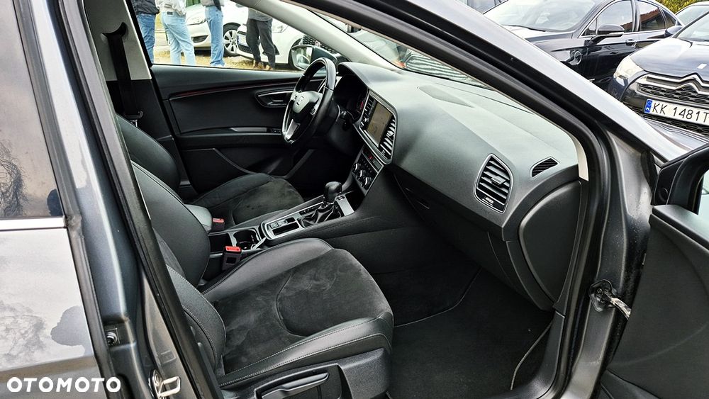 Seat Leon 1.4 TSI ACT Start&Stop DSG XCELLENCE - 38