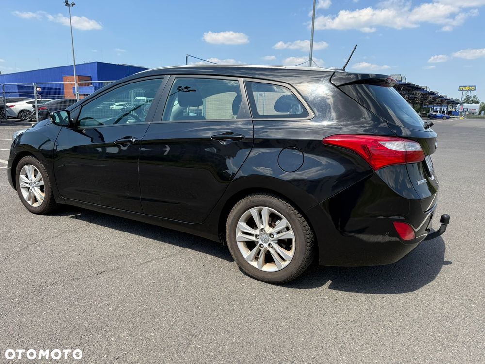 Hyundai i30 1.6 CRDi Classic - 11