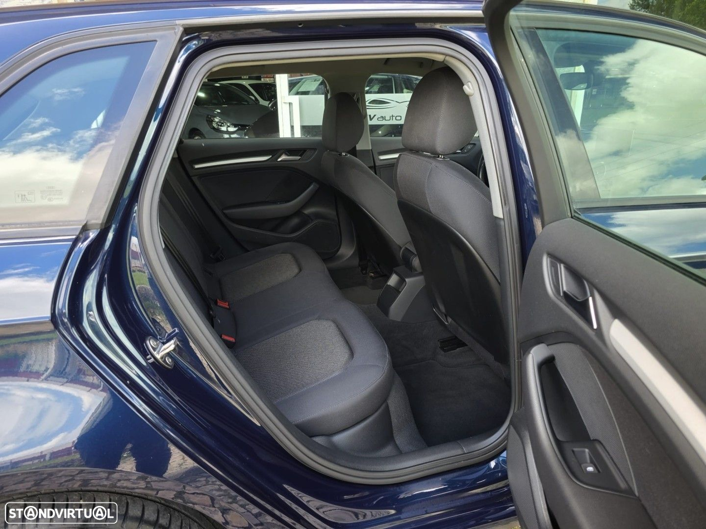 Audi A3 Sportback 1.6 TDI Design - 8