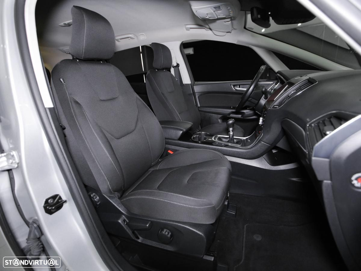 Ford S-Max 2.0 TDCi Titanium - 9