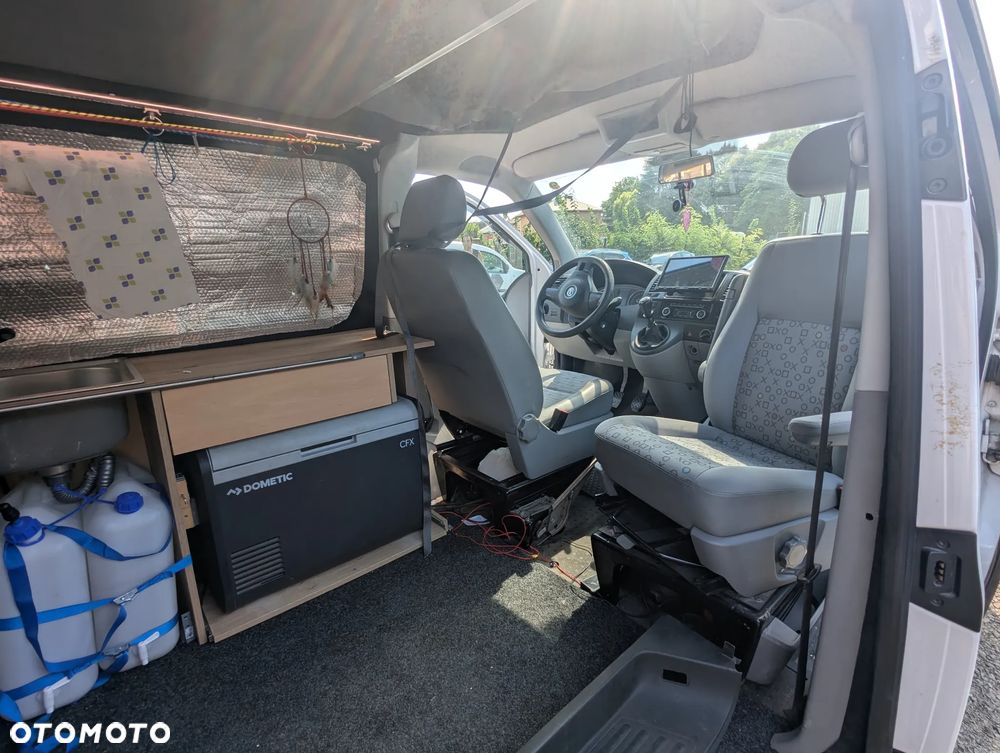 Volkswagen California - 14