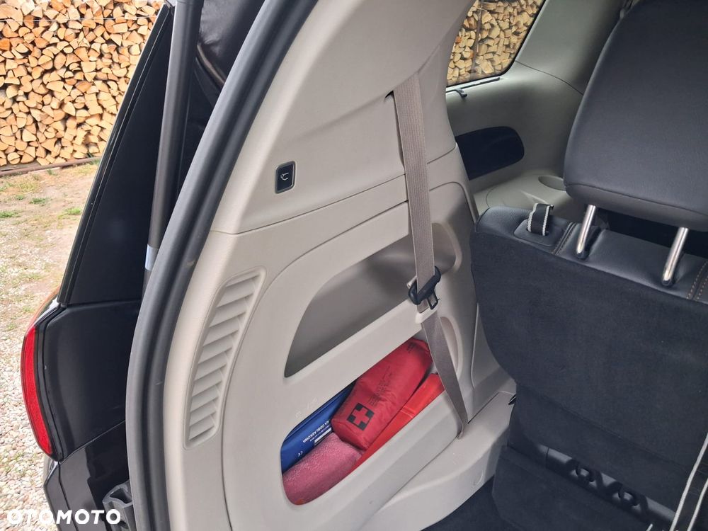 Chrysler Pacifica - 24