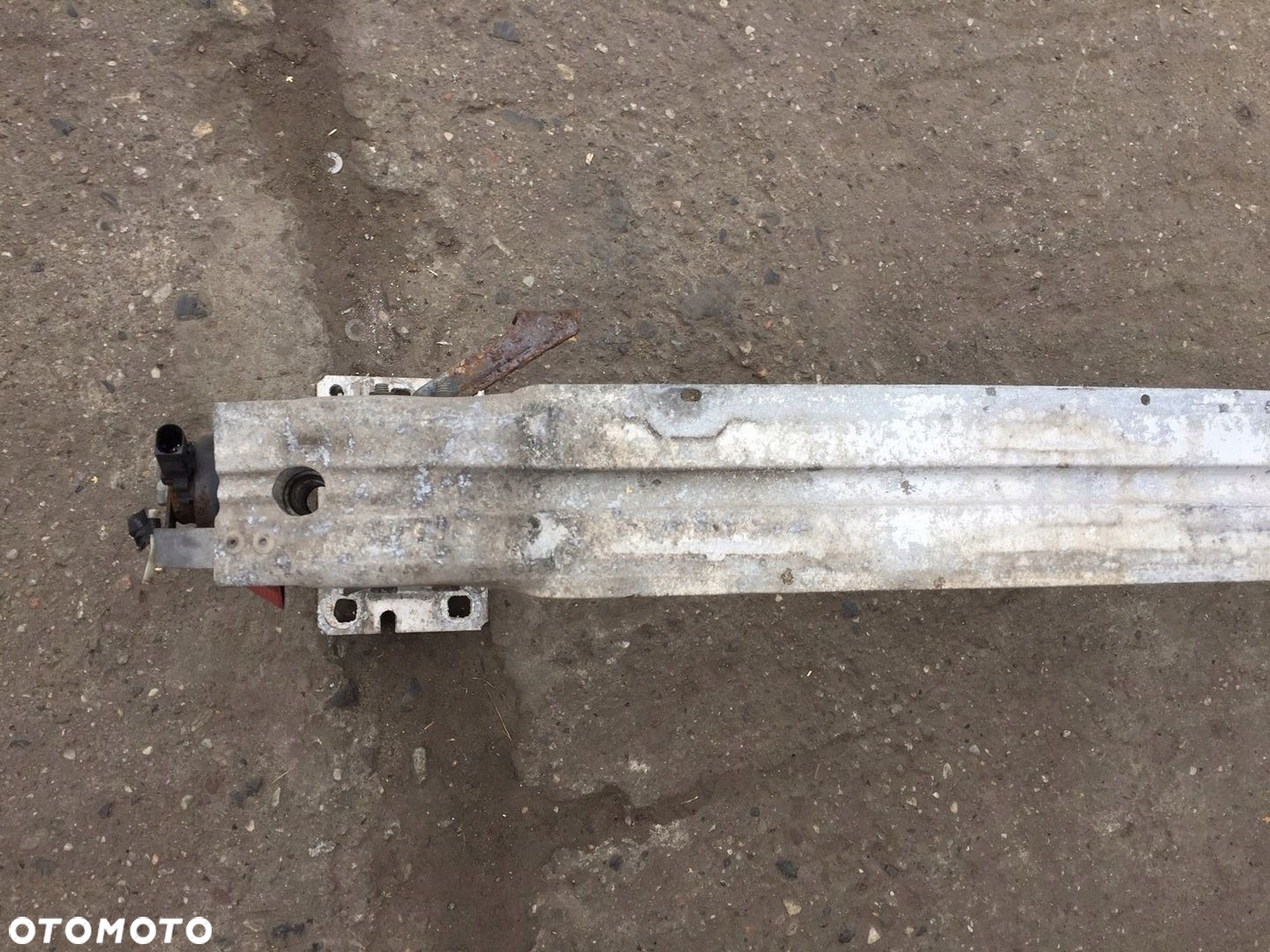 AUDI A4 B8 A5 BELKA WZMOCNIENIE ZDERZAKA PRZEDNIEGO PRZÓD STREFA 8K0807113B - 2