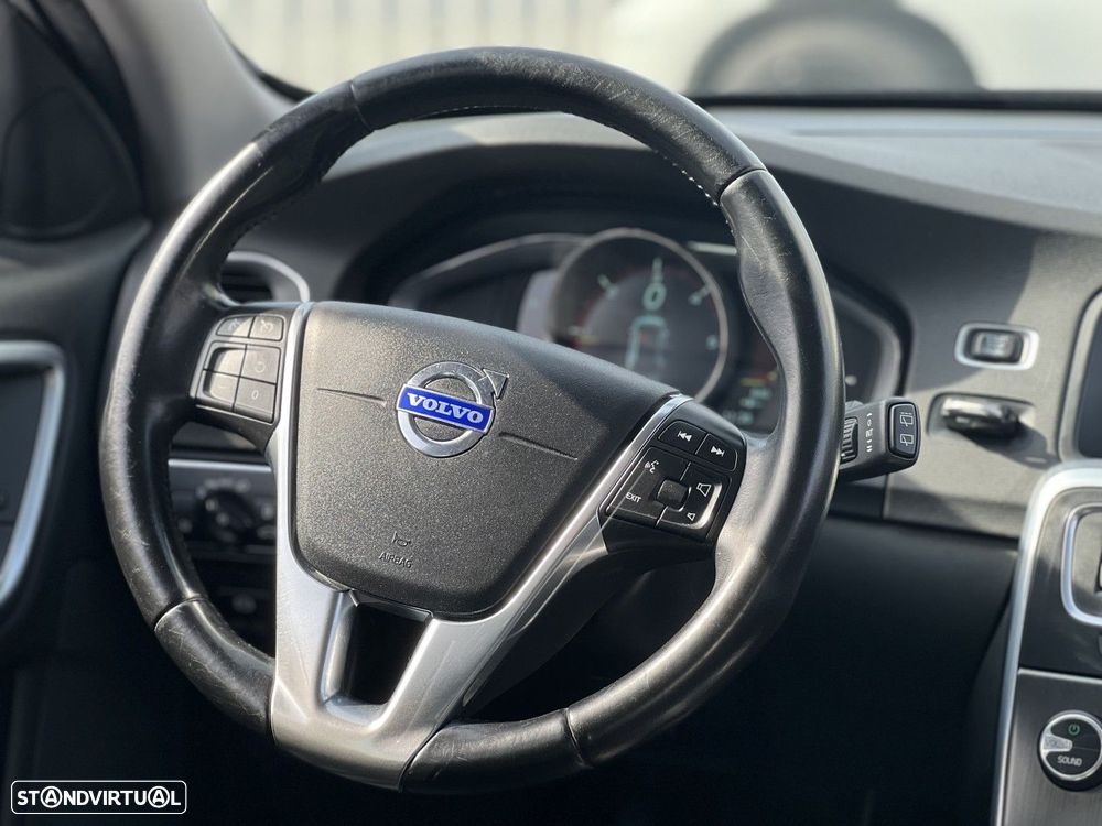 Volvo V60 D2 Edition - 15