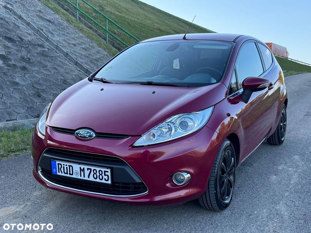 Ford Fiesta - 32