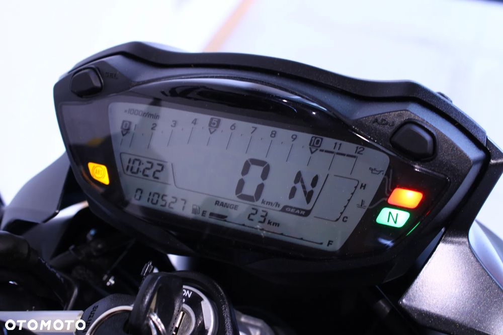 Suzuki SV - 8