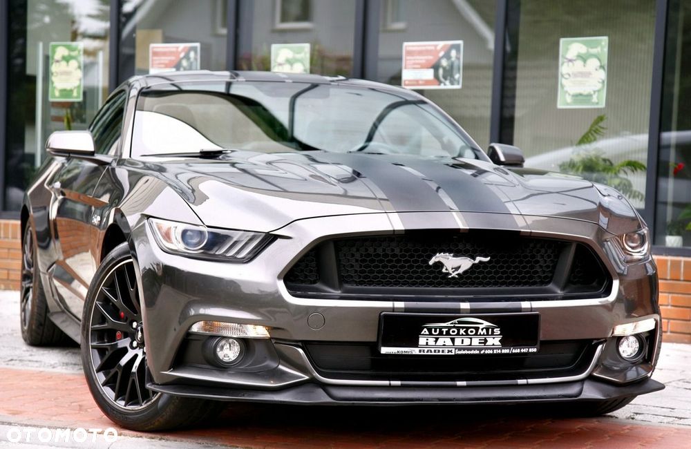 Ford Mustang - 21