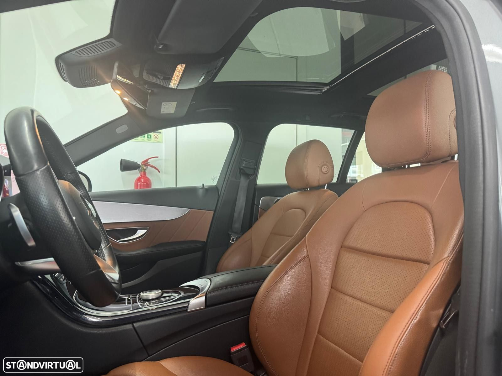 Mercedes-Benz C 300 d AMG Line - 19
