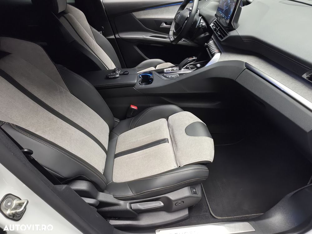 Peugeot 3008 225 e-EAT8 GT Pack - 29