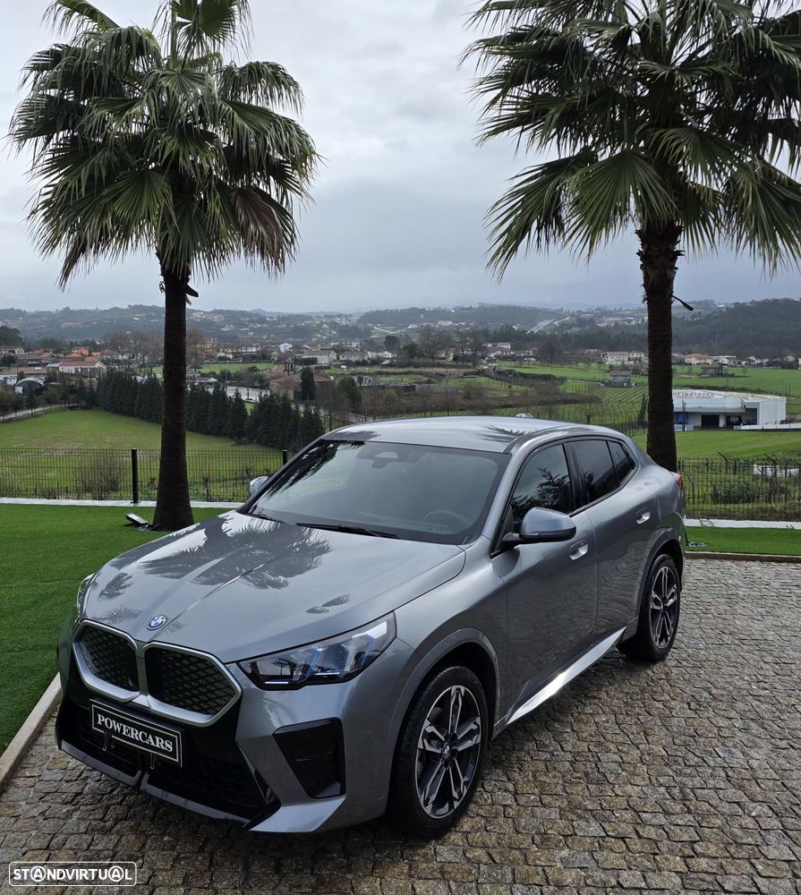 BMW iX2 eDrive20 Pack Desportivo M - 3
