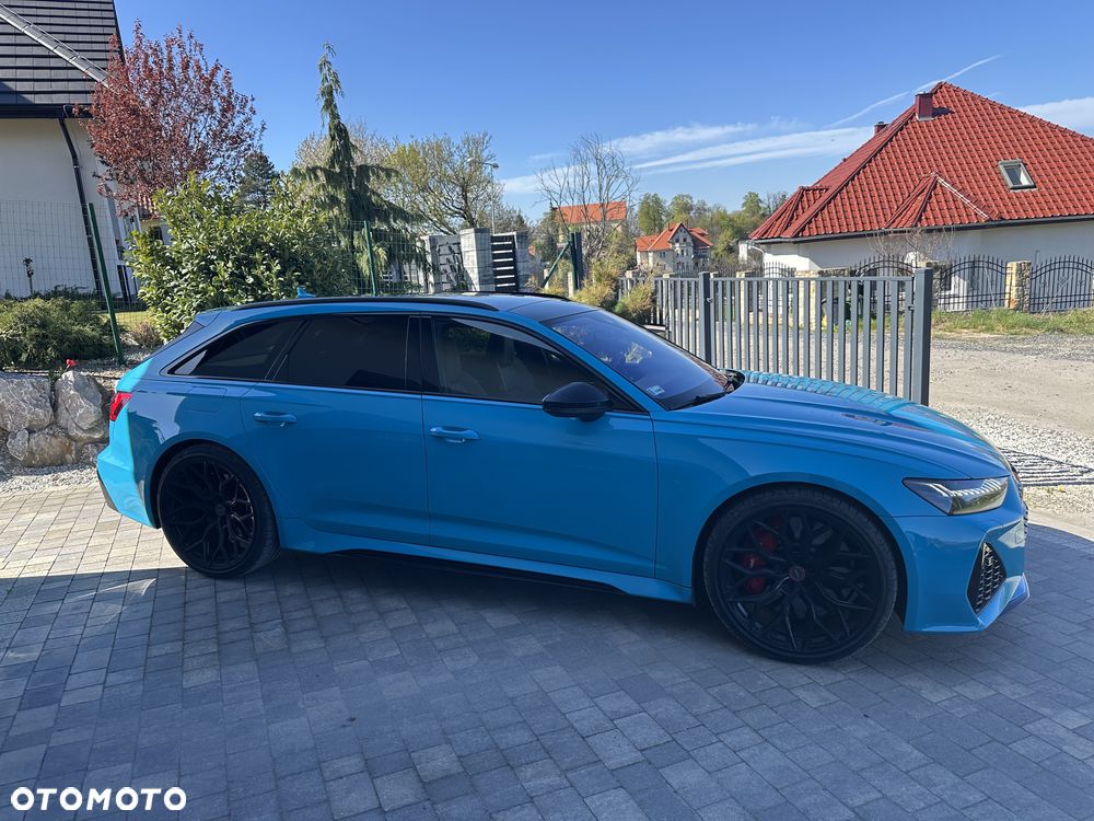 Audi RS6 Avant - 4