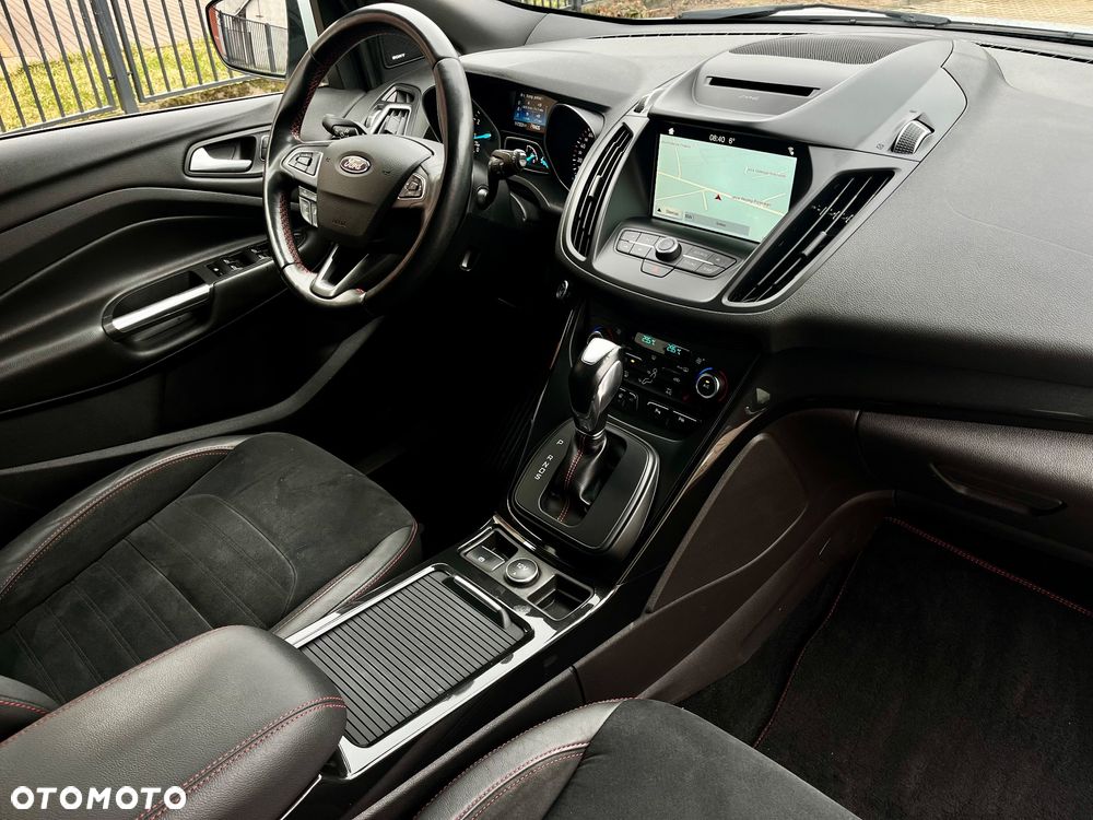 Ford Kuga 1.5 EcoBoost 4x4 ST-Line - 18