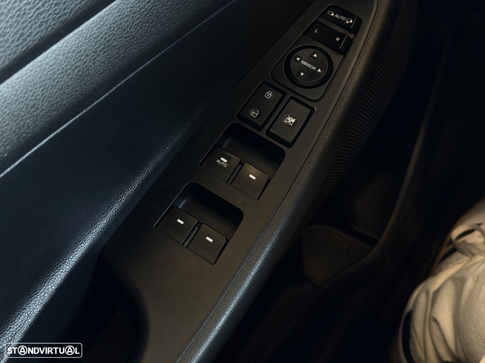 Hyundai Tucson blue 1.7 CRDi 2WD Advantage - 19