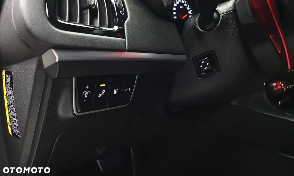 Kia Stinger - 24