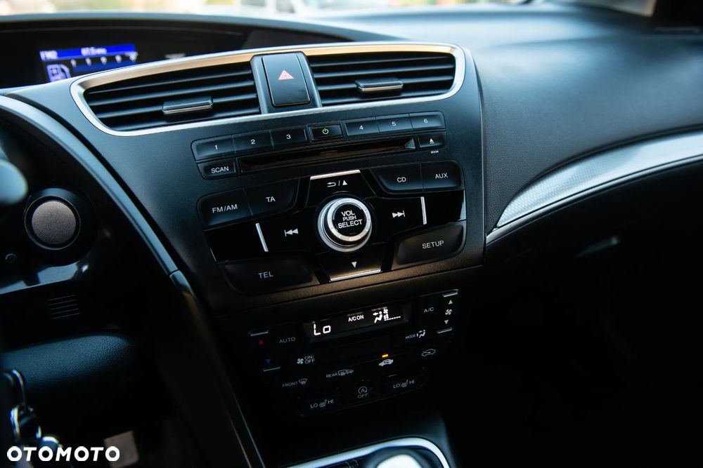 Honda Civic 1.8 i-VTEC Elegance - 34