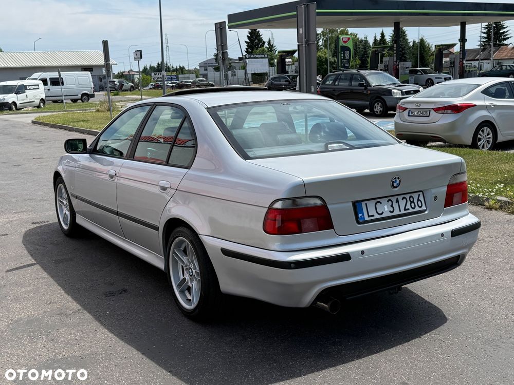 BMW Seria 5 - 10