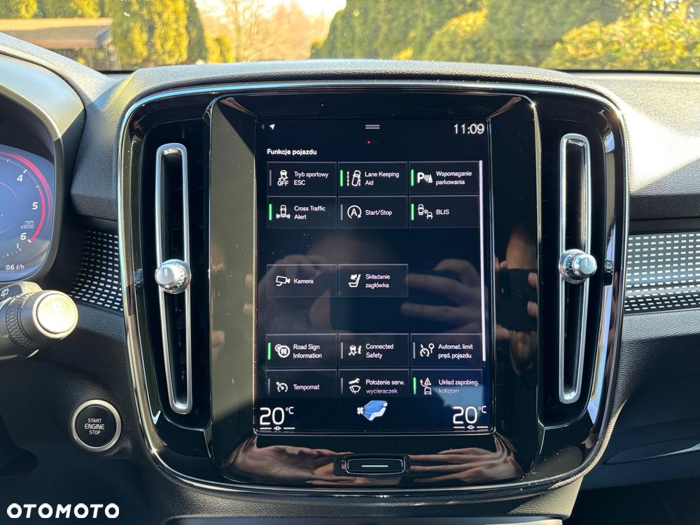 Volvo XC 40 D3 SCR R-Design - 26