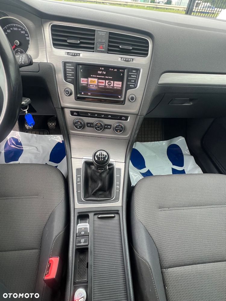 Volkswagen Golf 1.6 TDI BMT Comfortline - 16