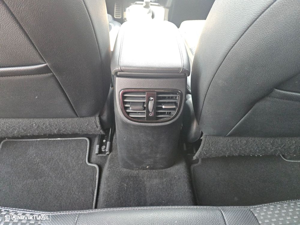 Kia XCeed 1.6 GDi PHEV Drive - 23