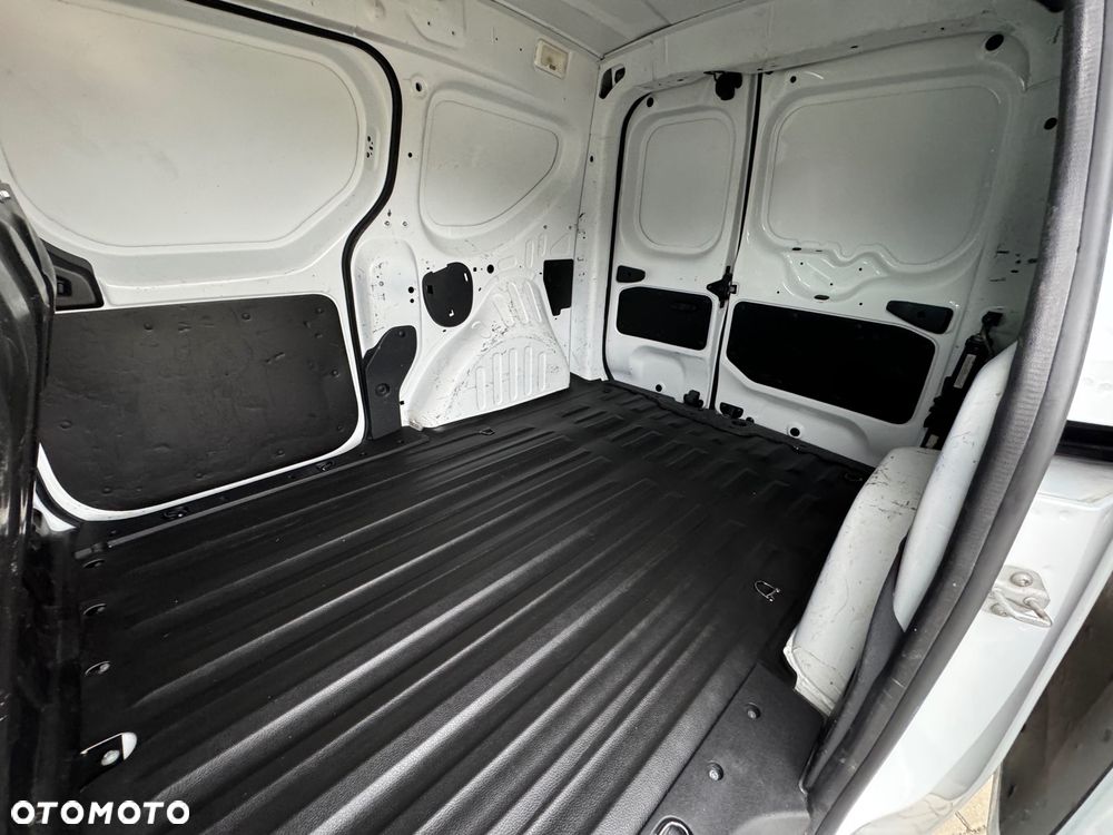 Dacia Dokker - 10