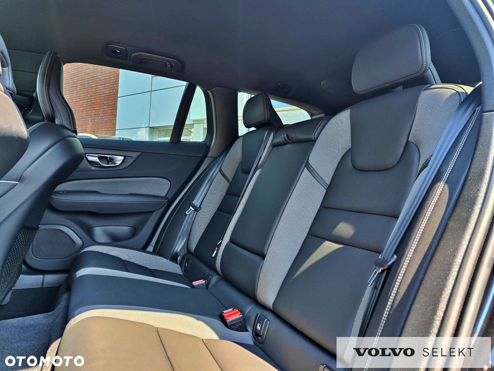 Volvo V60 - 32