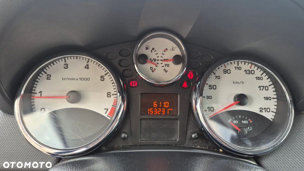 Peugeot 207 - 7