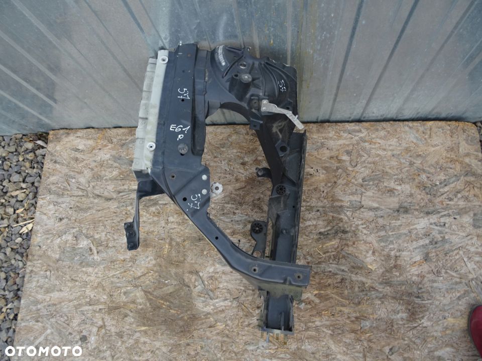 ĆWIARTKA PODŁUŻNICA PRAWA PRZEDNIA BMW E61 2.5D - 4