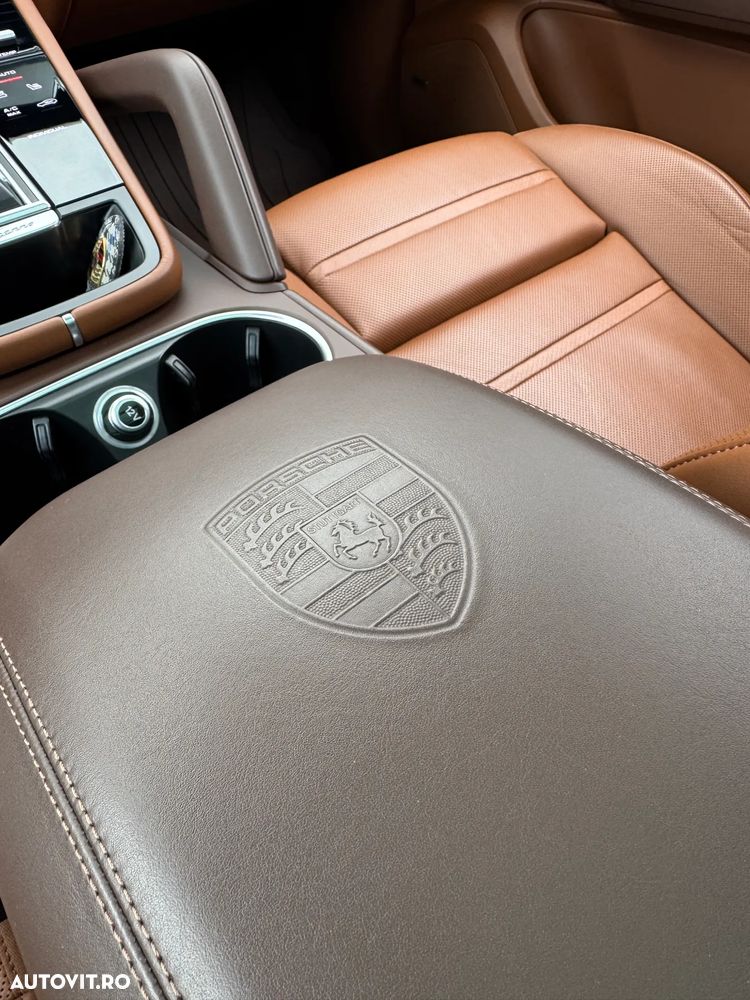 Porsche Cayenne E-Hybrid Tiptronic S - 36