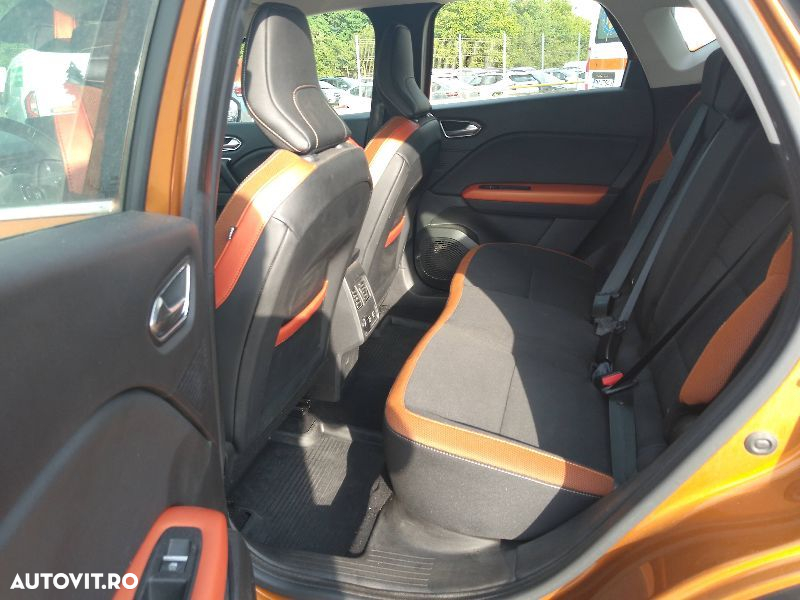 Renault Captur - 14