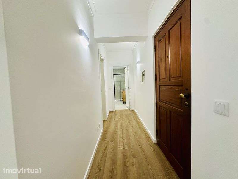 Arrendo T2 REMODELADO c/garagem centro Cadaval - Grande imagem: 4/8