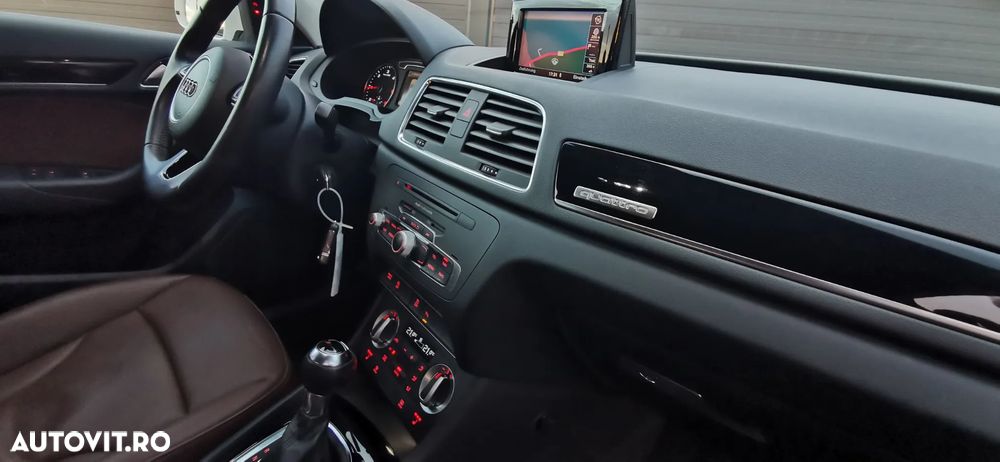 Audi Q3 2.0 TDI Quattro S tronic - 18