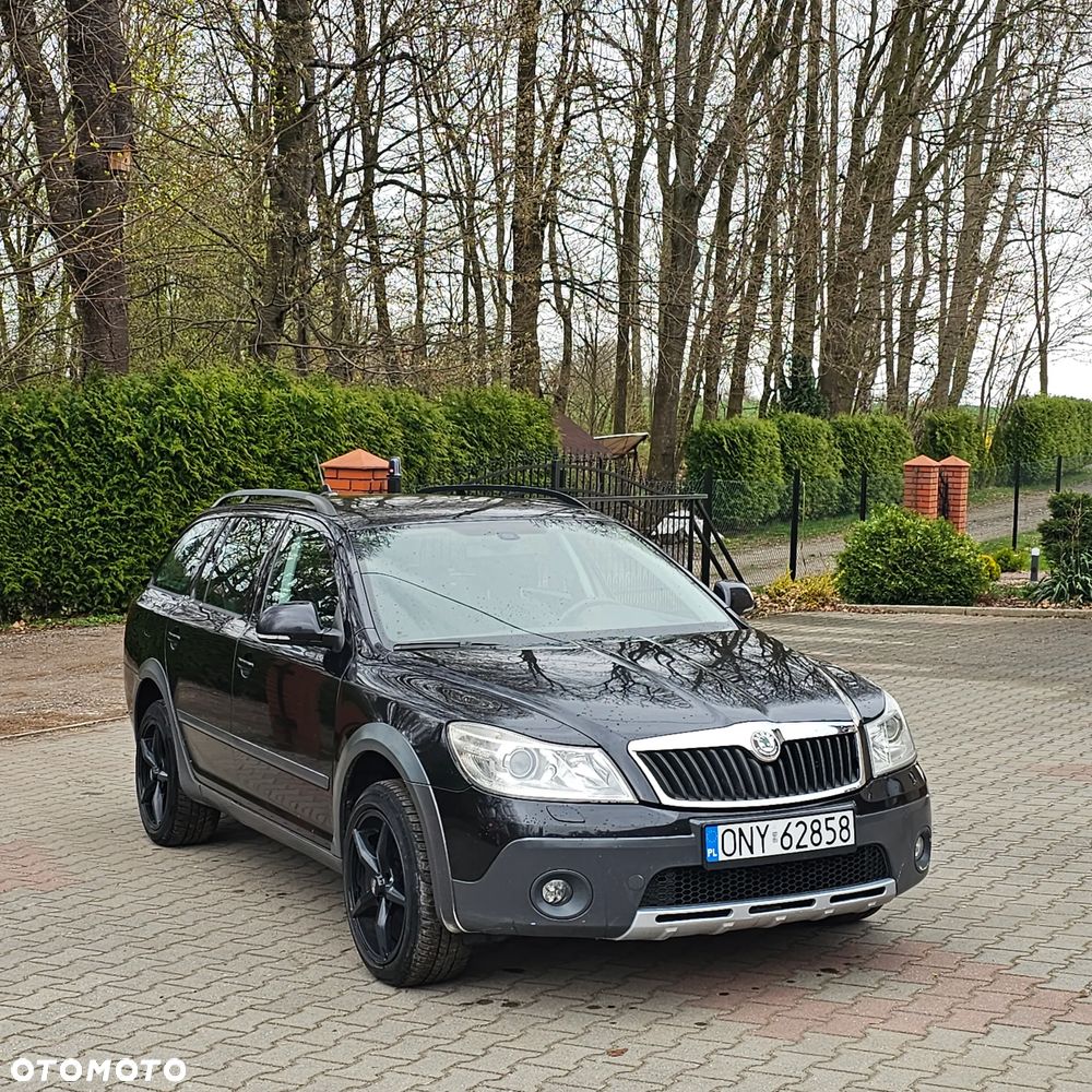 Skoda Octavia 2.0 TDI DPF Scout 4x4 - 2