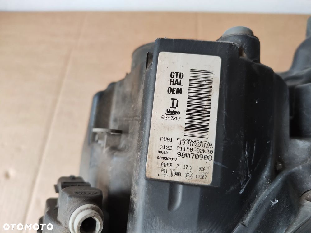 Lampa Lewy przód Toyota Auris 81150-02K30 Lewa przednia - 4
