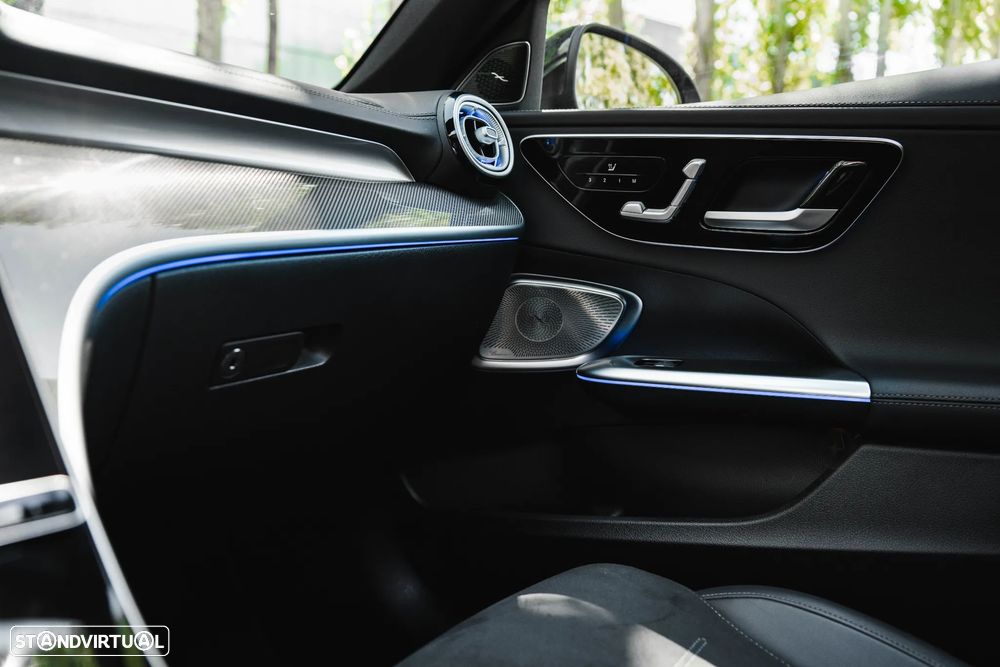 Mercedes-Benz C 300 e 9G-TRONIC Edition AMG Line - 37