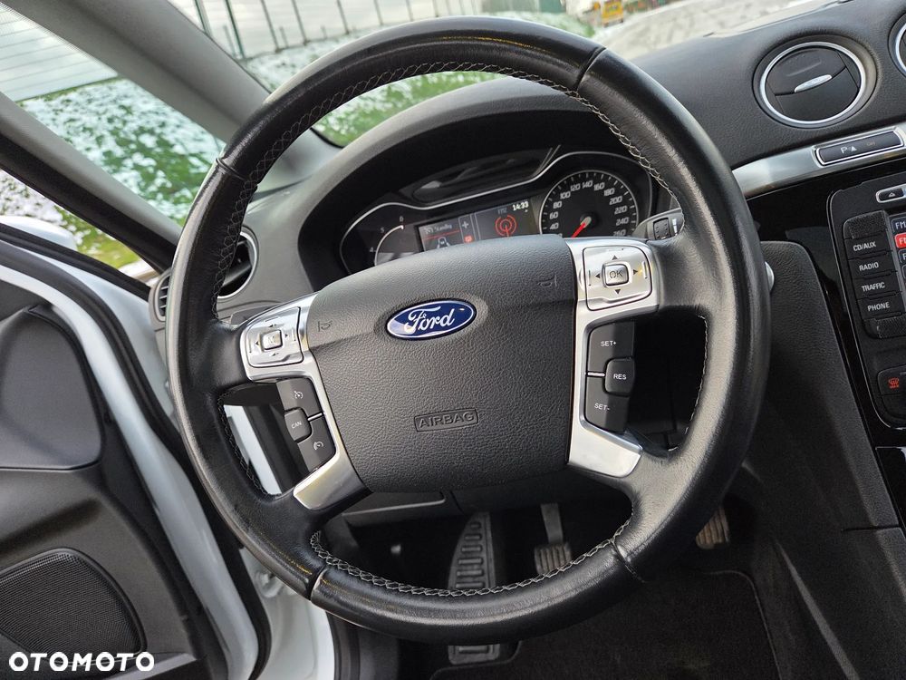 Ford S-Max 2.0 TDCi DPF Ambiente - 34