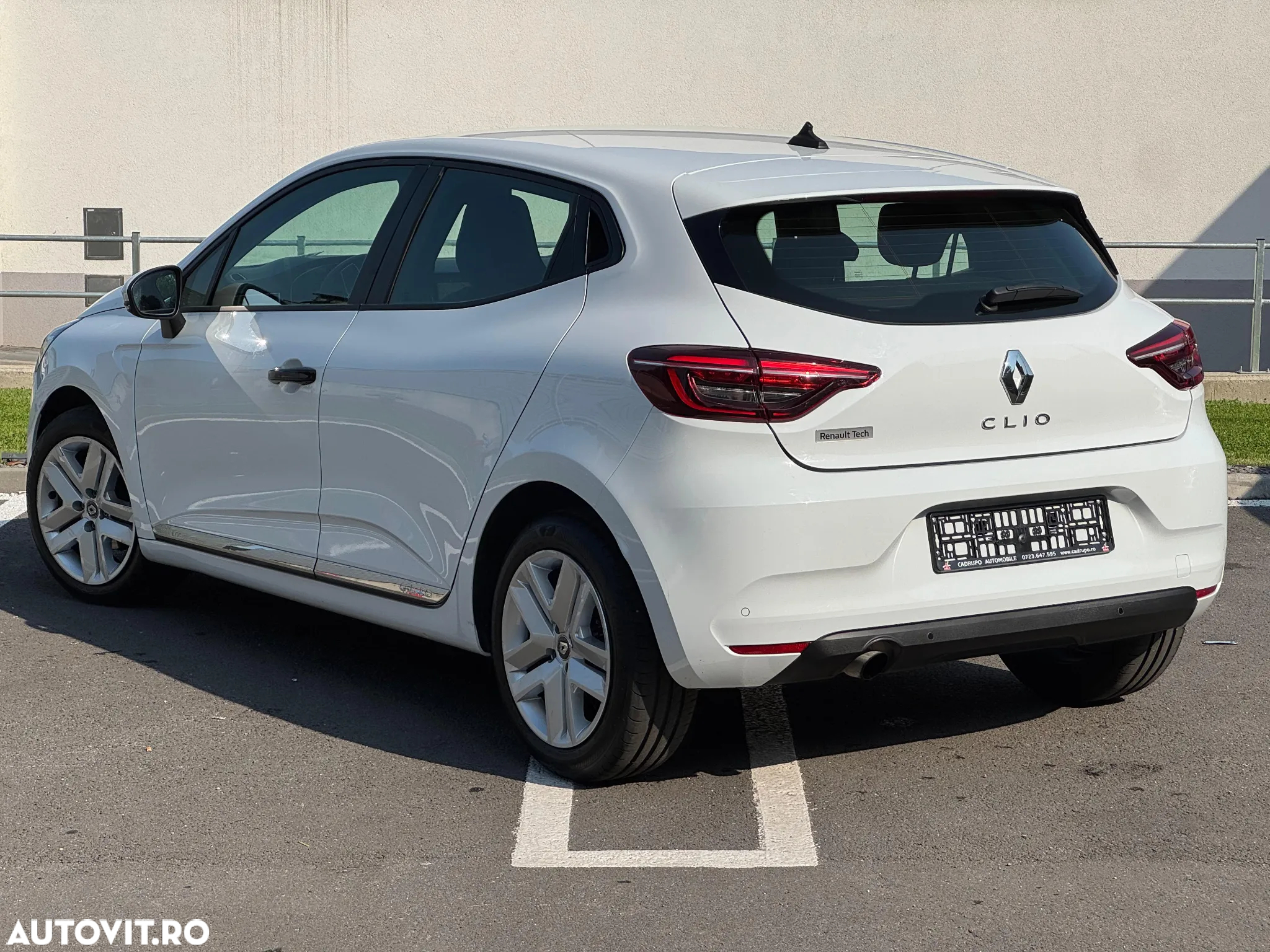 Renault Clio TCe 100 BUSINESS EDITION - 7