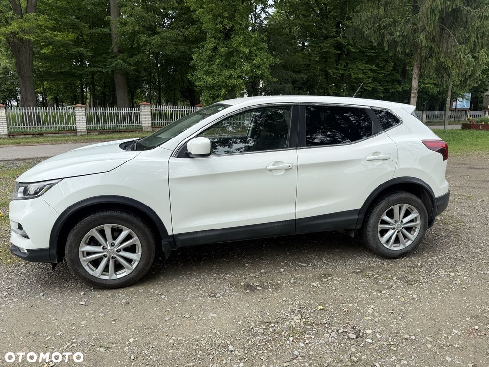 Nissan Rogue - 3