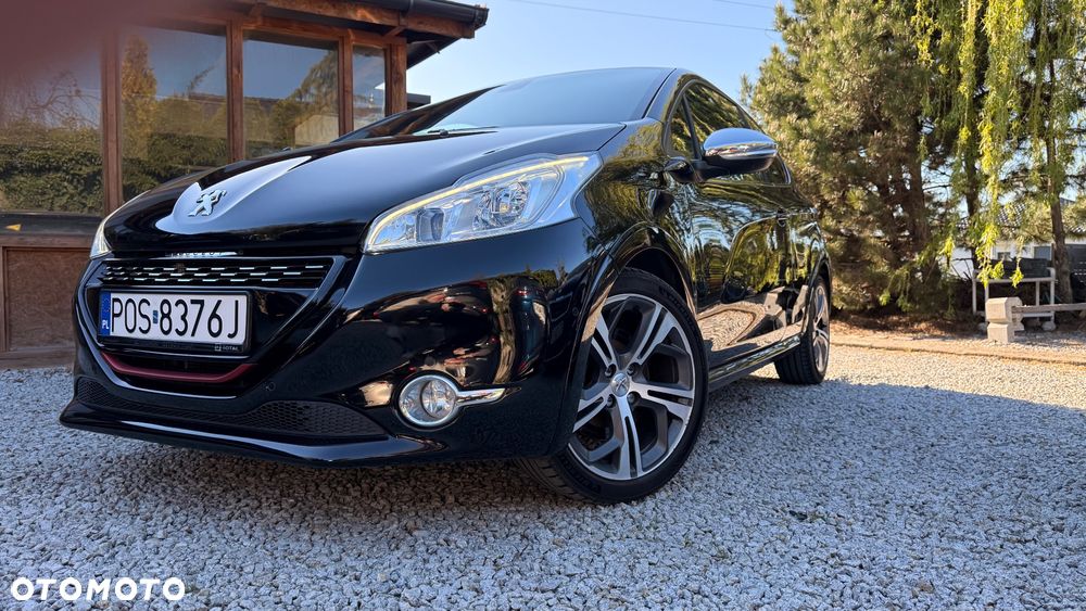 Peugeot 208 1.6 THP GTi - 4