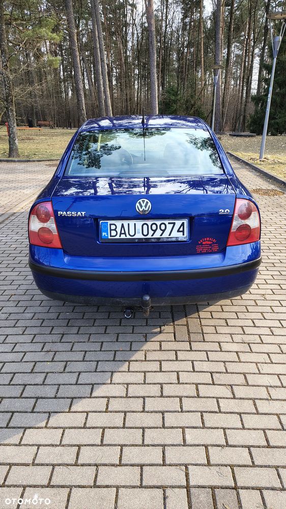 Volkswagen Passat 2.0 Comfortline - 13