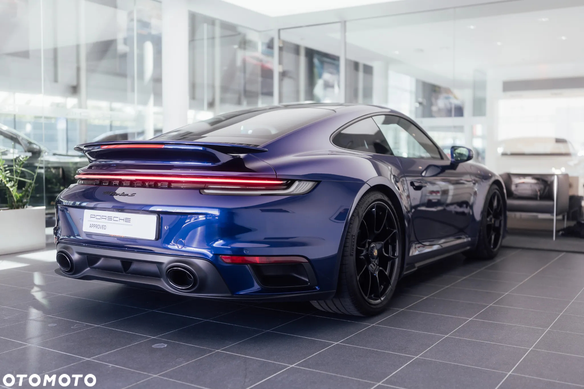 Porsche 911 Turbo S - 11