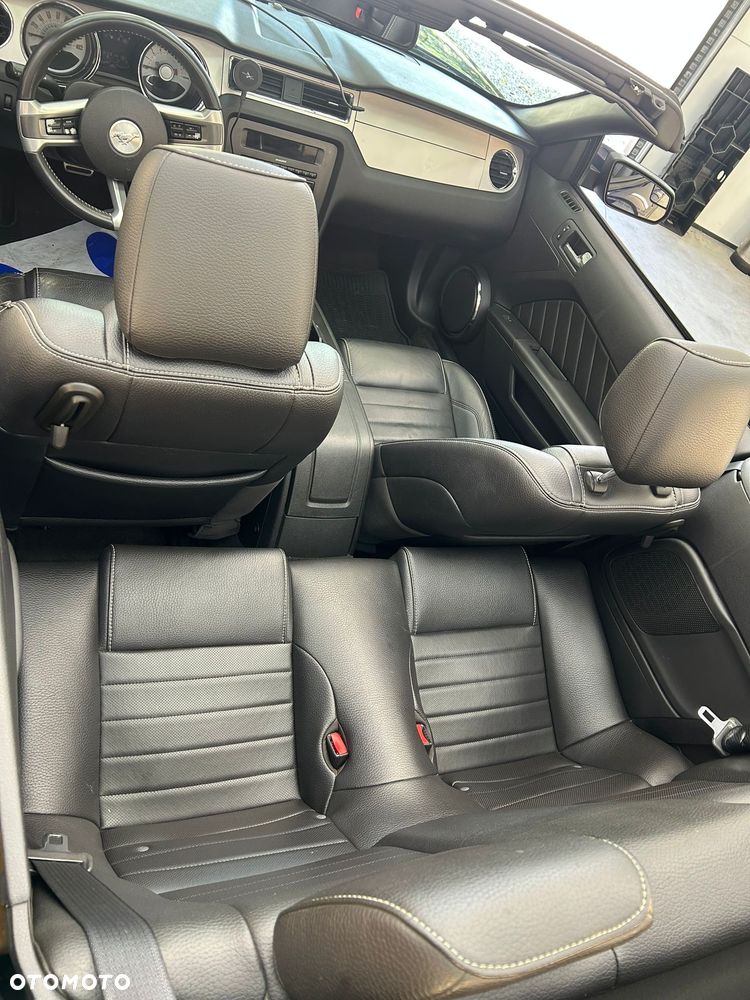 Ford Mustang 3.7 V6 Premium - 21