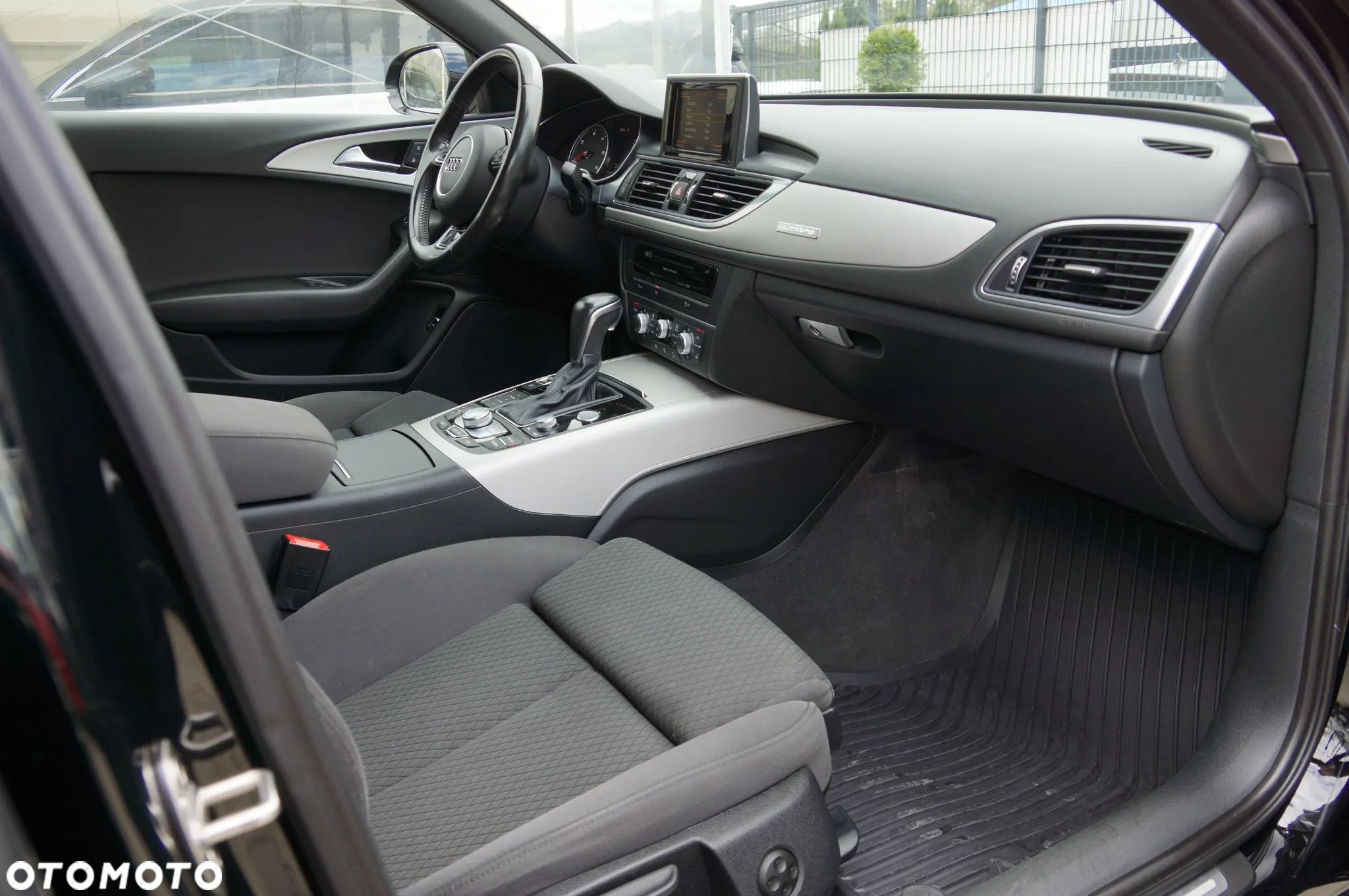 Audi A6 2.0 TDI Quattro S tronic - 27
