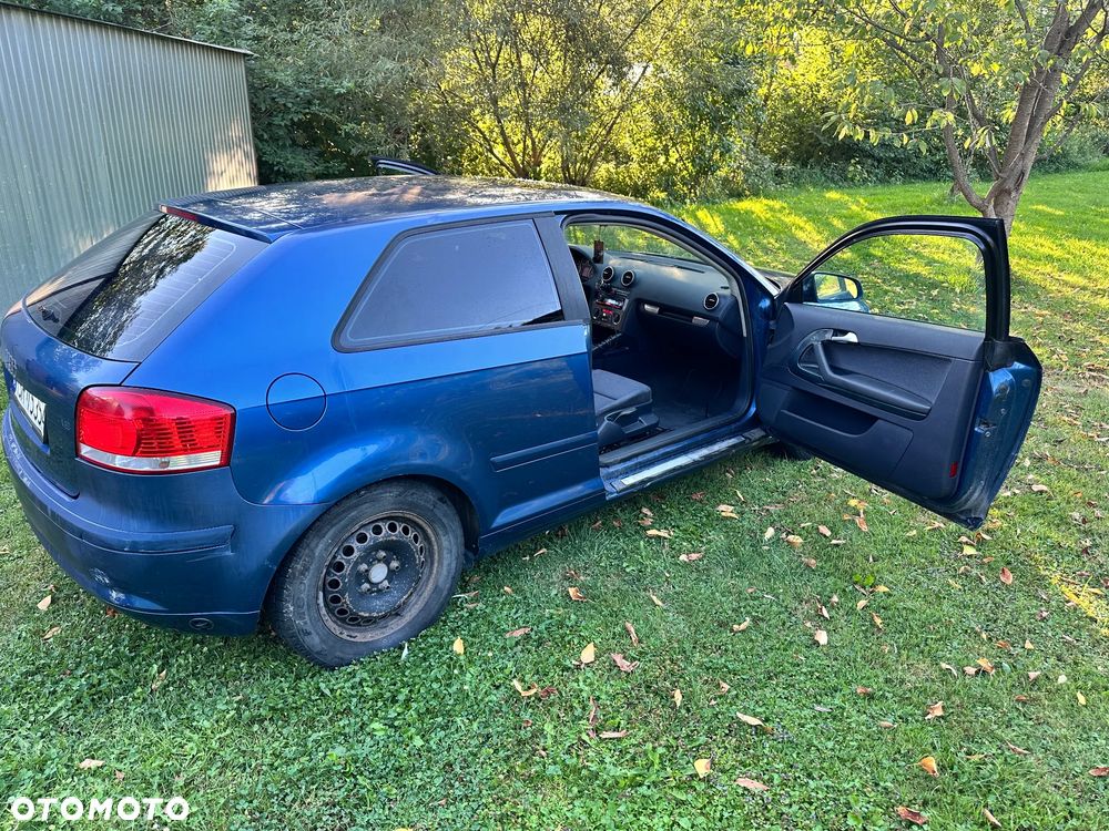 Audi A3 3-drzwiowe 1.6 Ambiente - 9