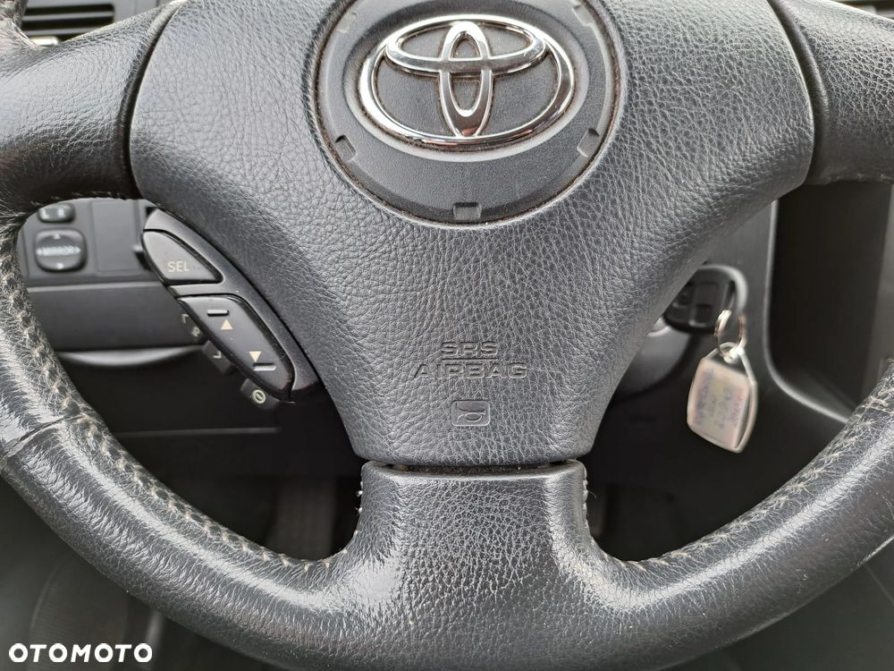 Toyota Corolla Verso - 24