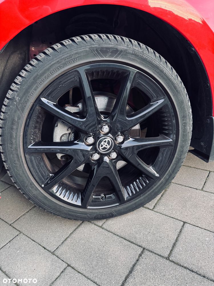 Toyota Yaris Hybrid 1.5 Executive - 25