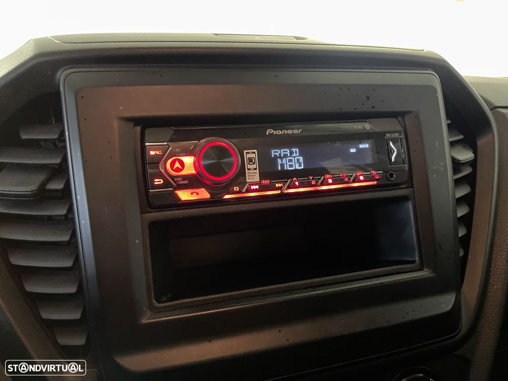 Isuzu D-Max 1.9 DDi 4WD 5 Lugares - 23